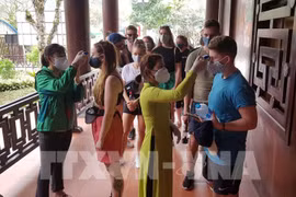 旅游从业人员加强疫情防控工作中的安全保障