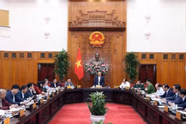 政府总理阮春福：河静省需继续集中精力发展工业 做好国防安全保障工作