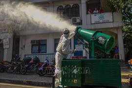 新冠肺炎疫情：菲律宾首都马尼拉封城