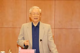 阮富仲总书记：名誉才是最神圣最崇高的东西