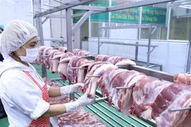 确保猪肉市场保供稳价