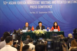 ASEAN 2020: 越南所提出的10项倡议获得第53届东盟外长会和相关会议批准 