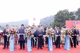 老挝革命遗址揭牌成立