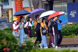 新冠肺炎疫情防控绝不能掉以轻心