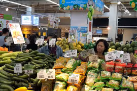 疫情影响下的河内市企业货物储备量将增加三倍