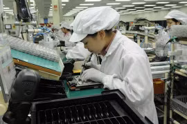 “插足“于全球供应链之中