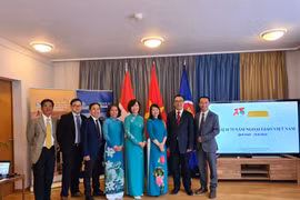 越南驻瑞士大使馆举办越南外交部门成立75周年纪念活动