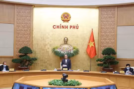 阮春福总理：政府努力保障贫困人口尤其是失业人员的生计问题