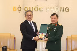 越日共促防务合作走深走实