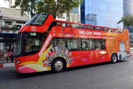 胡志明市观光巴士公交车线路正式投入运营