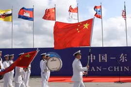 中国驻菲律宾大使馆：东盟和中国恢复COC谈判