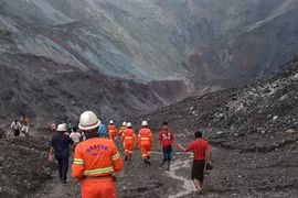 缅甸发生山体滑坡 至少50人死亡