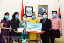 加强人文交流，扩大民间外交携手抗击新冠肺炎疫情