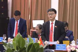 奠边省委纪检委员会主席阮士郡在会上发言。图自越通社