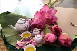 莲花茶 – 西湖莲花的精髓所在