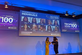 英国伦敦大学的阮瑞伯玲博士成为荣获英国百名杰出女科学家大奖的第一位越南科学家。图自越通社