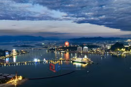 今年上半年广宁省地区生产总值增长可达9.02%。图自互联网