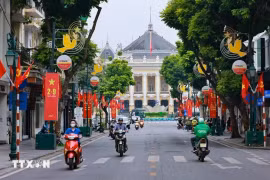 首都河内庆祝八月革命和九·二国庆79周年的气氛。图自越通社