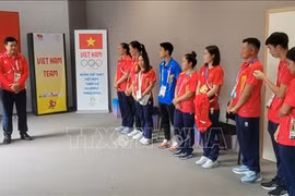 越南驻法国大使看望越南体育代表团。图自越通社