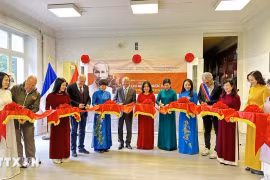 “胡志明与法国”展览会开幕式。图自越通社