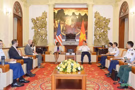 会见场景。图自《人民军队报》