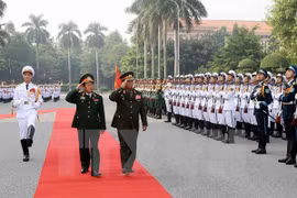 越老两国加强防务合作