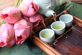 西湖荷花茶是越南河内人的茶叶文化特色