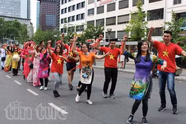 旅居德国越南人参加法兰克福多元文化节