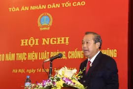张和平院长在会议上发表讲话