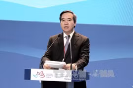 阮文平在论坛上发表讲话。（图片来源：越通社）