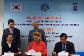 联合国开发计划署与韩国政府配合 协助越南落实“达维”台风灾后重建