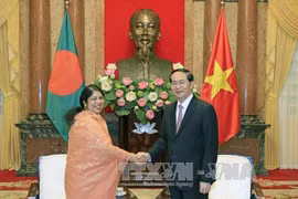 越南国家主席会见孟加拉国国民议会议长