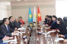 会见现场（图片来源：越通社）