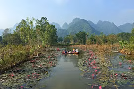 香寺燕溪。