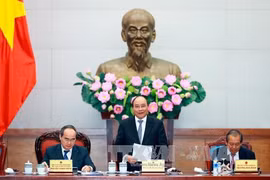 越南政府总理阮春福在会上发表讲话