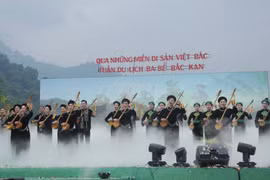 “走遍越北遗产之地”旅游活动：富有山区民族文化特色