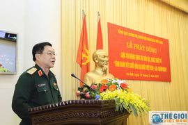越南人民军总政治局副主任阮仲义在仪式上发表讲话（图片来源：baoquocte.vn）