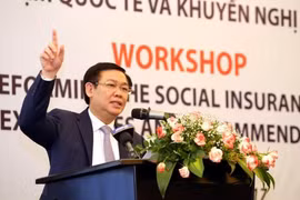 王廷惠：需将社会保险政策视为社会保障的支柱