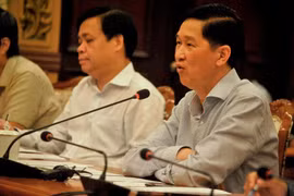 胡志明市人民委员会副主席陈永线。