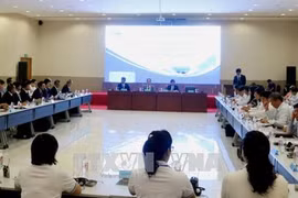 对话会现场。（图片来源：越通社）