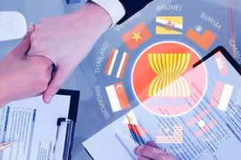 附图。
