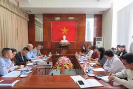 工作会谈场景。（图片来源：越通社）