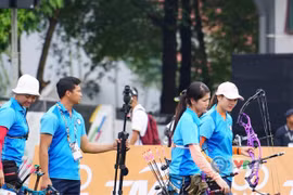 越南射箭选手。