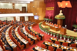 闭幕会场景。