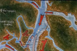造访海防市的白藤江遗迹区
