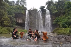 德拉·勇（Drai Yông）瀑布（图片来源：baodaklak.vn）