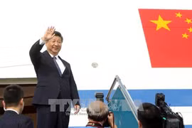 习近平圆满结束对越进行的国事访问