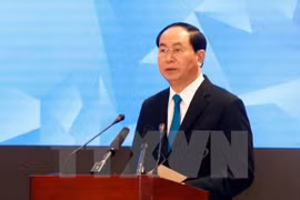 越南国家主席陈大光在会议上发表讲话。（图片来源：越通社）