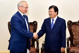 郑廷勇副总理与俄联邦巴什科尔托斯坦共和国政府总理马尔达诺夫