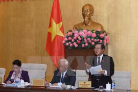 与会代表发表意见